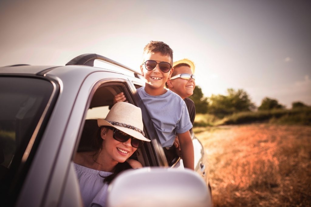 Should You Buy a Car for an Australian Tour or Rent It?